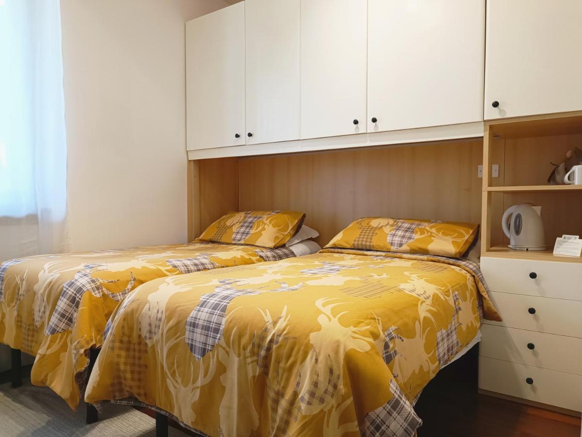La Cri Bed & Breakfast Giustino Luaran gambar